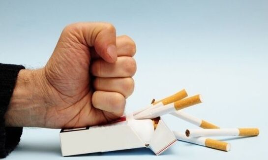 smēķēšanas atmešana, lai novērstu sāpes pirkstu locītavās