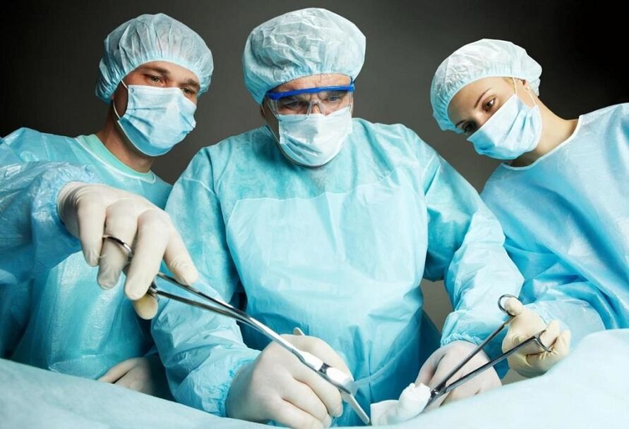 ķirurģiska iejaukšanās krūšu kurvja osteohondrozes gadījumā